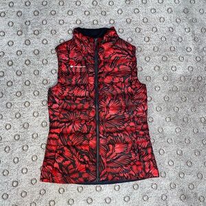 Obermeyer Women's Nieve Down Vest 14056 Red/Black “Big Bang” Size Small